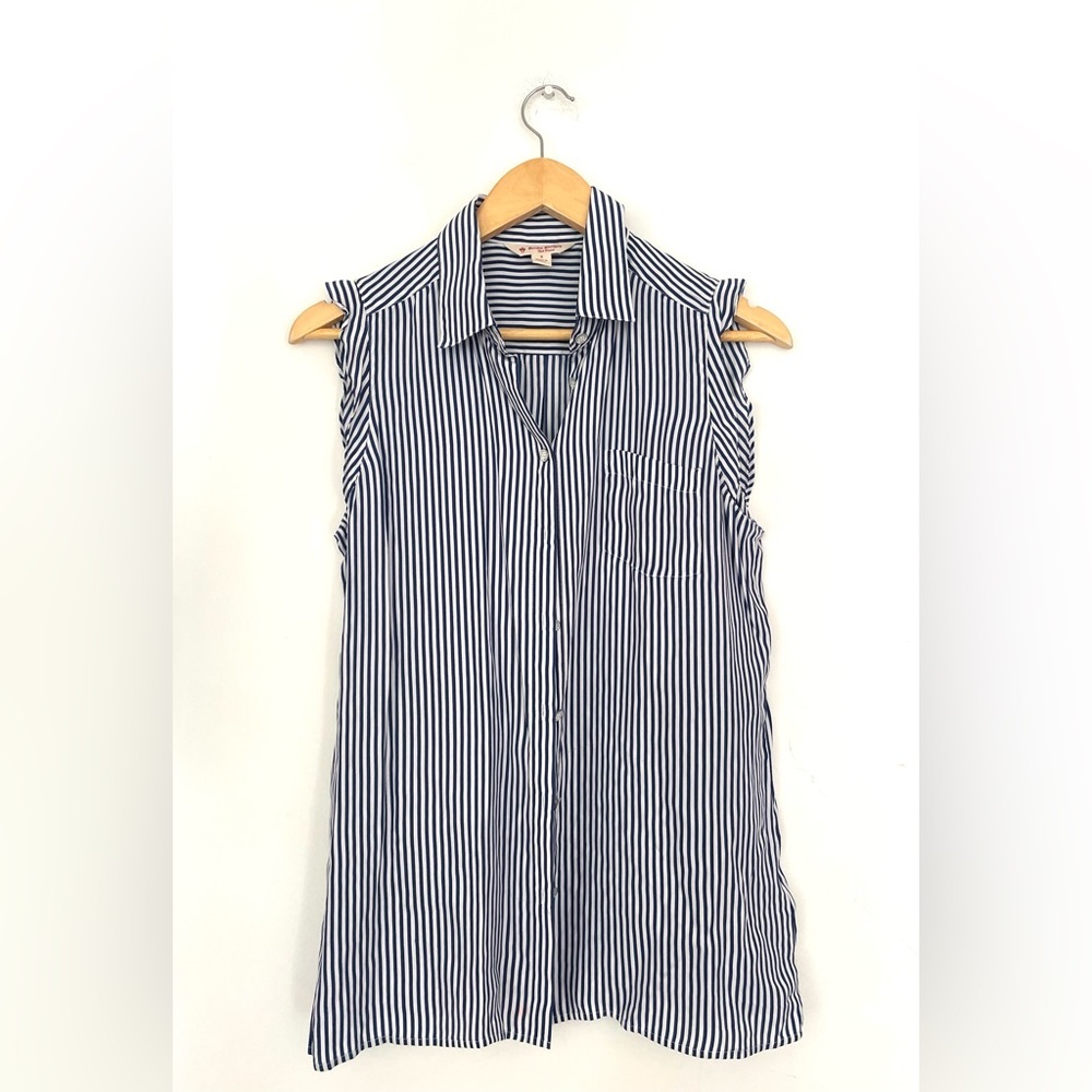 Brooks Brothers  100 % silk Blue White striped  Button Down Shirt blouse 8